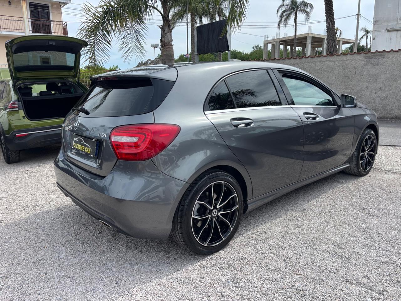 MERCEDES CLASSE A-180 109 CV AUTOMATICA FULL OPT