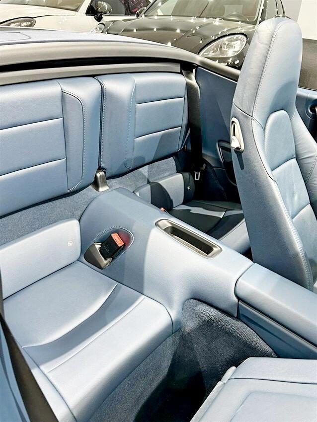 Porsche 911 3.4 Carrera Cabriolet