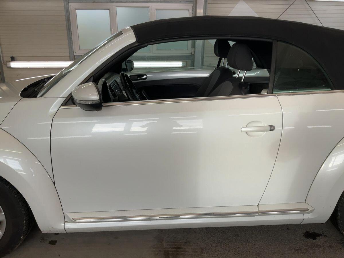 Volkswagen Maggiolino Cabrio 1.6 TDI Design