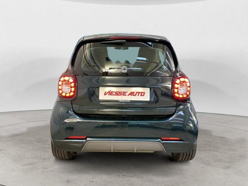 smart fortwo fortwo all. BRABUS 90 cv