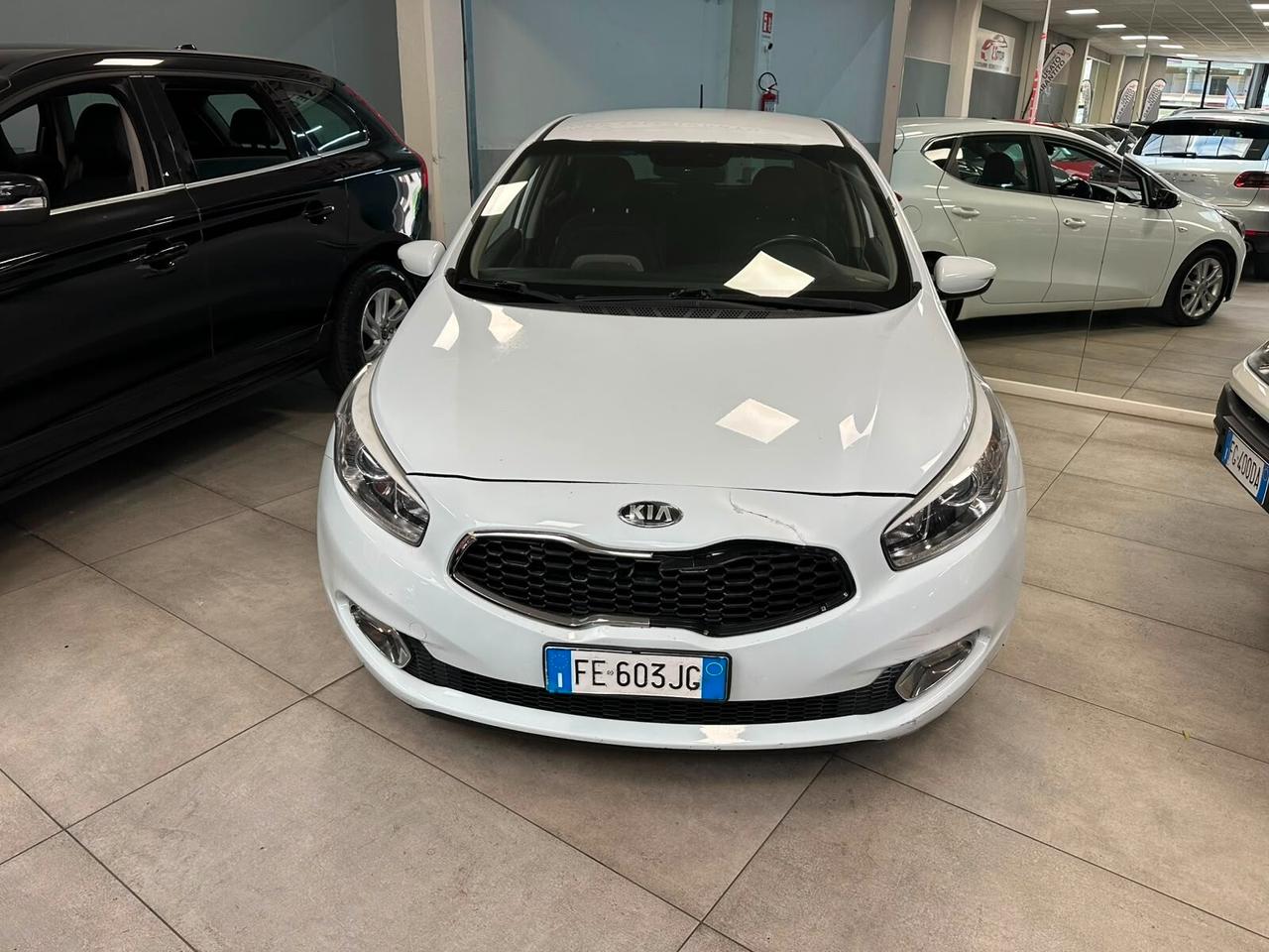 Kia Ceed cee'd 1.6 CRDi 110 CV 5 porte Active