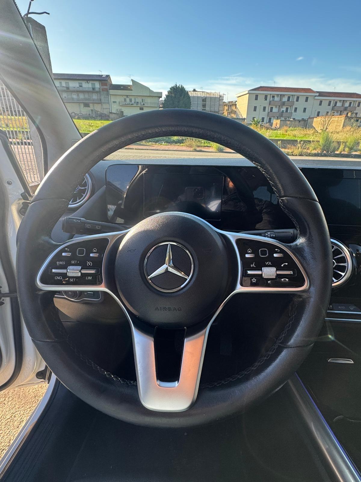 Mercedes-benz B 180 d Automatic Sport