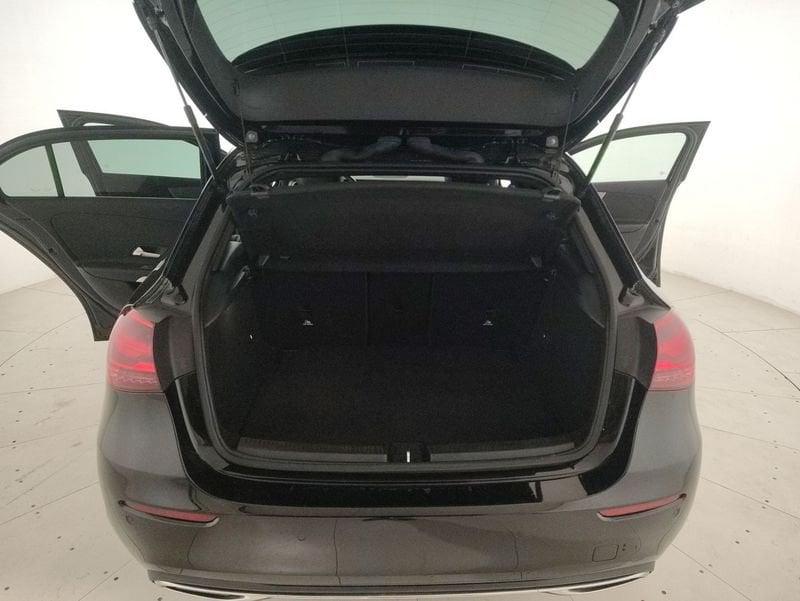 Mercedes-Benz Classe A A 180 d Progressive Advanced auto