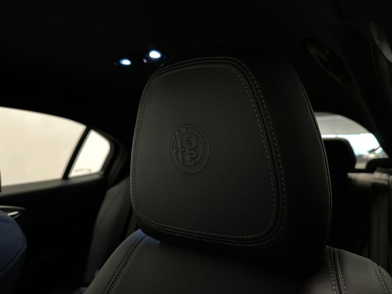 Alfa Romeo Giulia 2.2 210CV Q4 Veloce IVA ESPOSTA