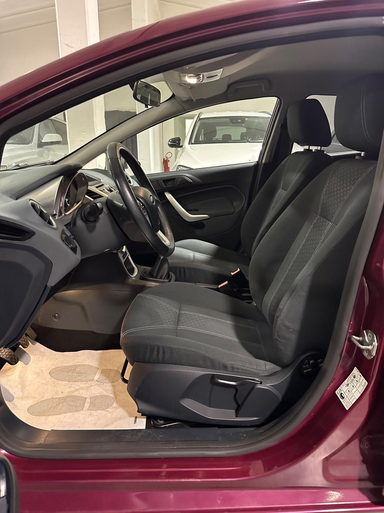 Ford Fiesta 1.4 TDCi 70CV 5p. Titanium N1 Bs.