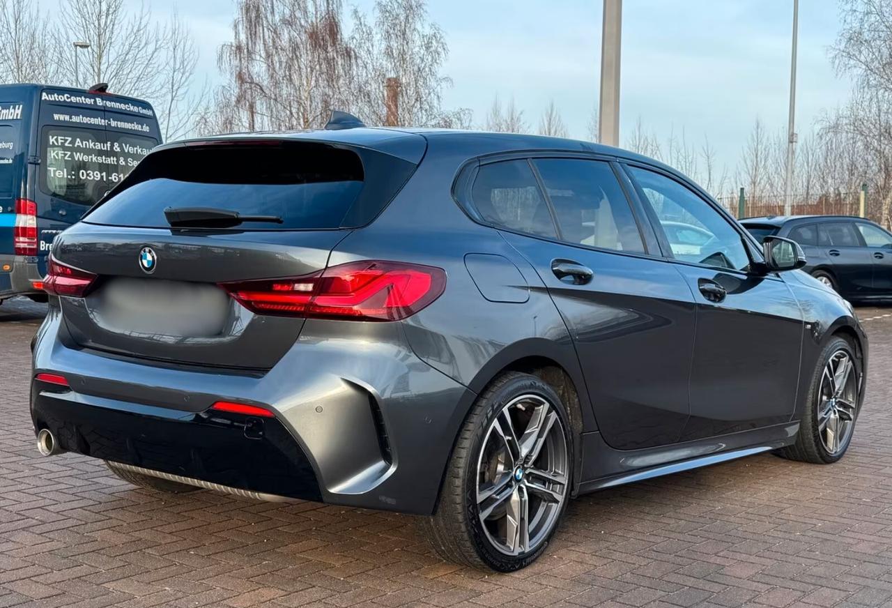 Bmw 118 118i 5p. Msport