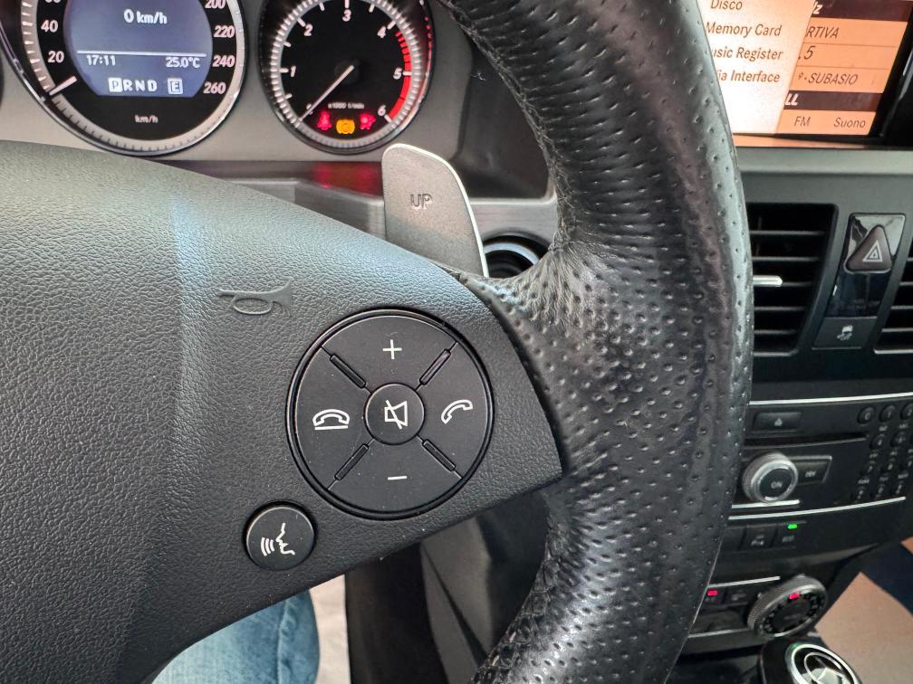 Mercedes GLK 220d Amg Premium Navi Dvd Led Full Opt