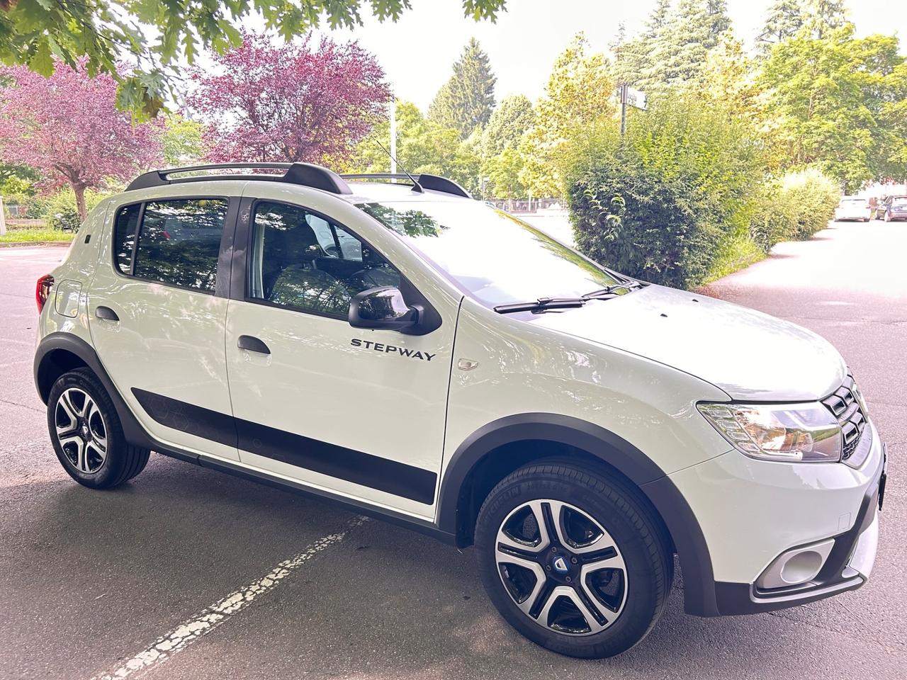 Dacia Sandero Stepway 1.5 Blue dCi 95CV 15th Anniversary*DISTRIBUZIONE FATTA AL 10/24*TAGLIANDI COMPLETI DACIA