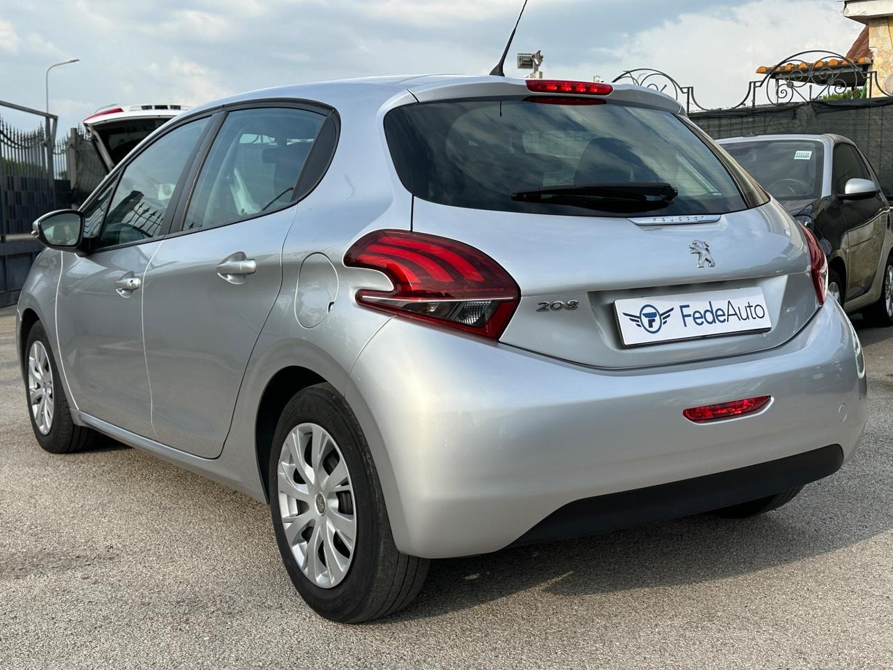 Peugeot 208 PureTech 82 5 porte Allure 2018