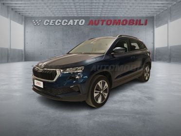 Skoda Karoq 2022 1.0 tsi Executive 110cv