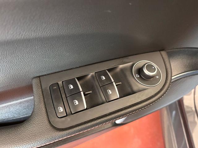 ALFA ROMEO Giulia 2.0 Turbo 280 CV AT8 AWD Q4 Veloce in arrivo