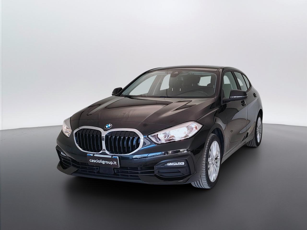 BMW Serie 1 F40 - 118d Business Advantage auto
