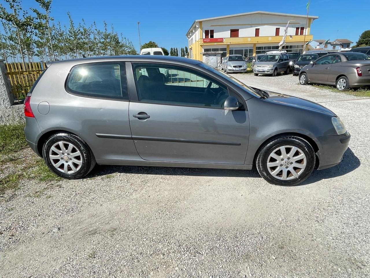 Volkswagen Golf 1.6 3p. Comfortline