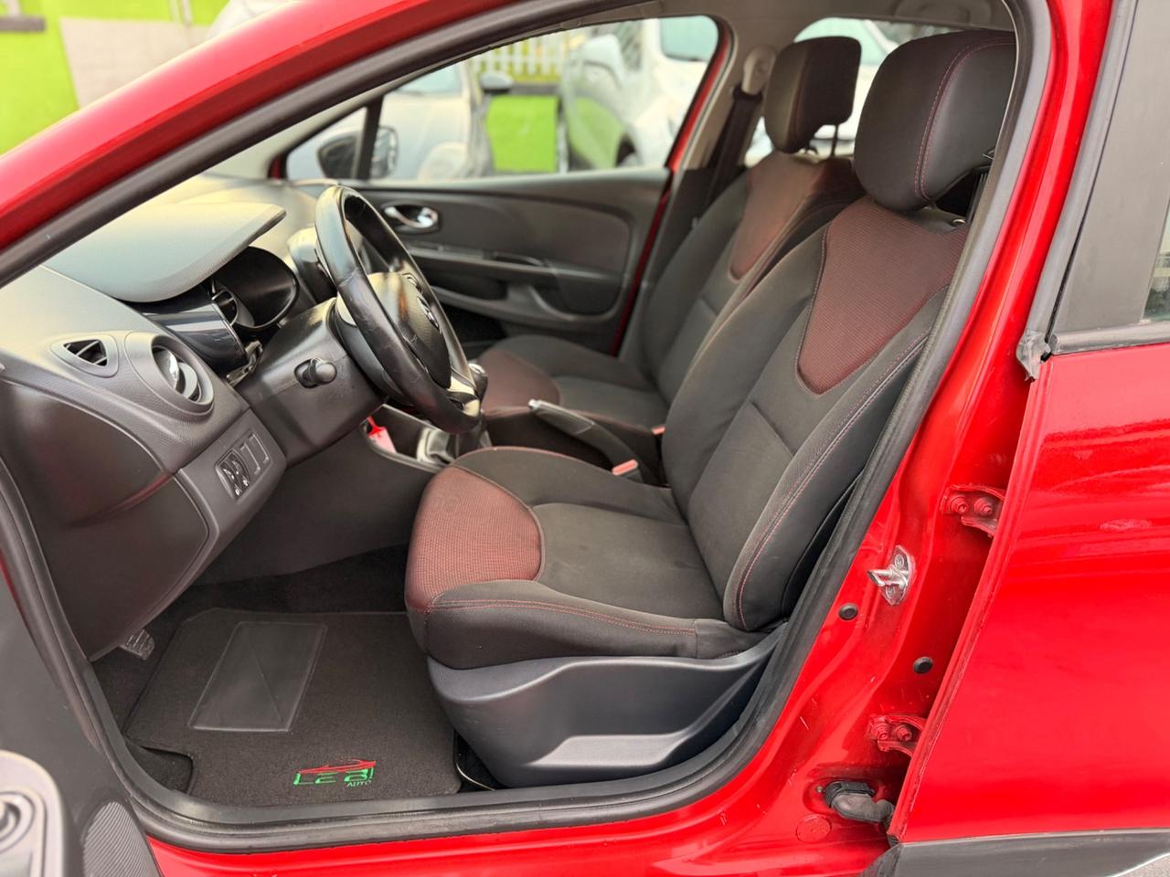 Renault Clio 1.2 75CV 5 porte Costume National 2014 100.000 km