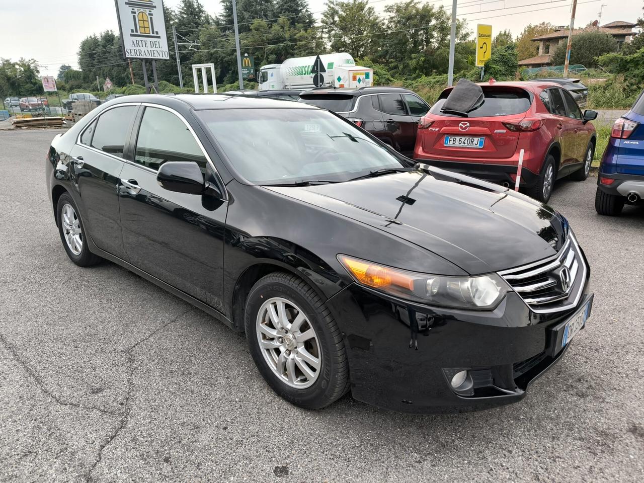 Honda Accord 2.2 i-DTEC Elegance DPF