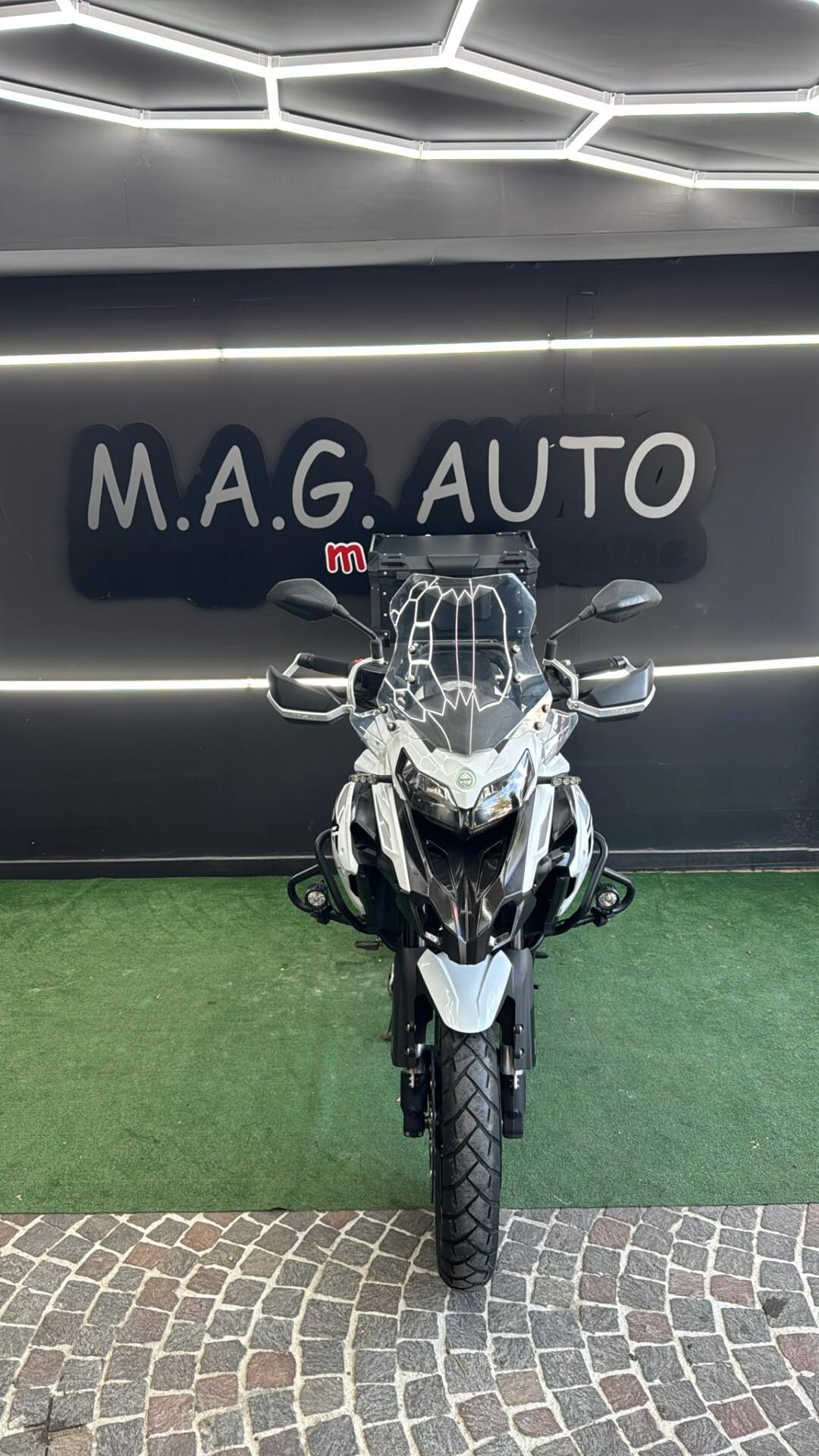 Benelli TRK 502 Base