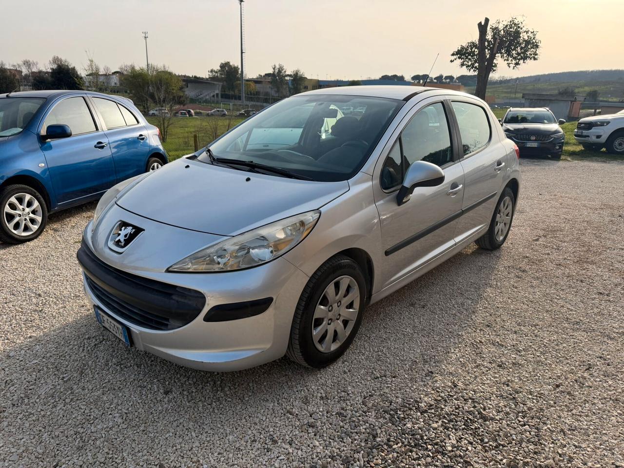 Peugeot 207 SOLO 60.000 KM OK NEOPATENTATI