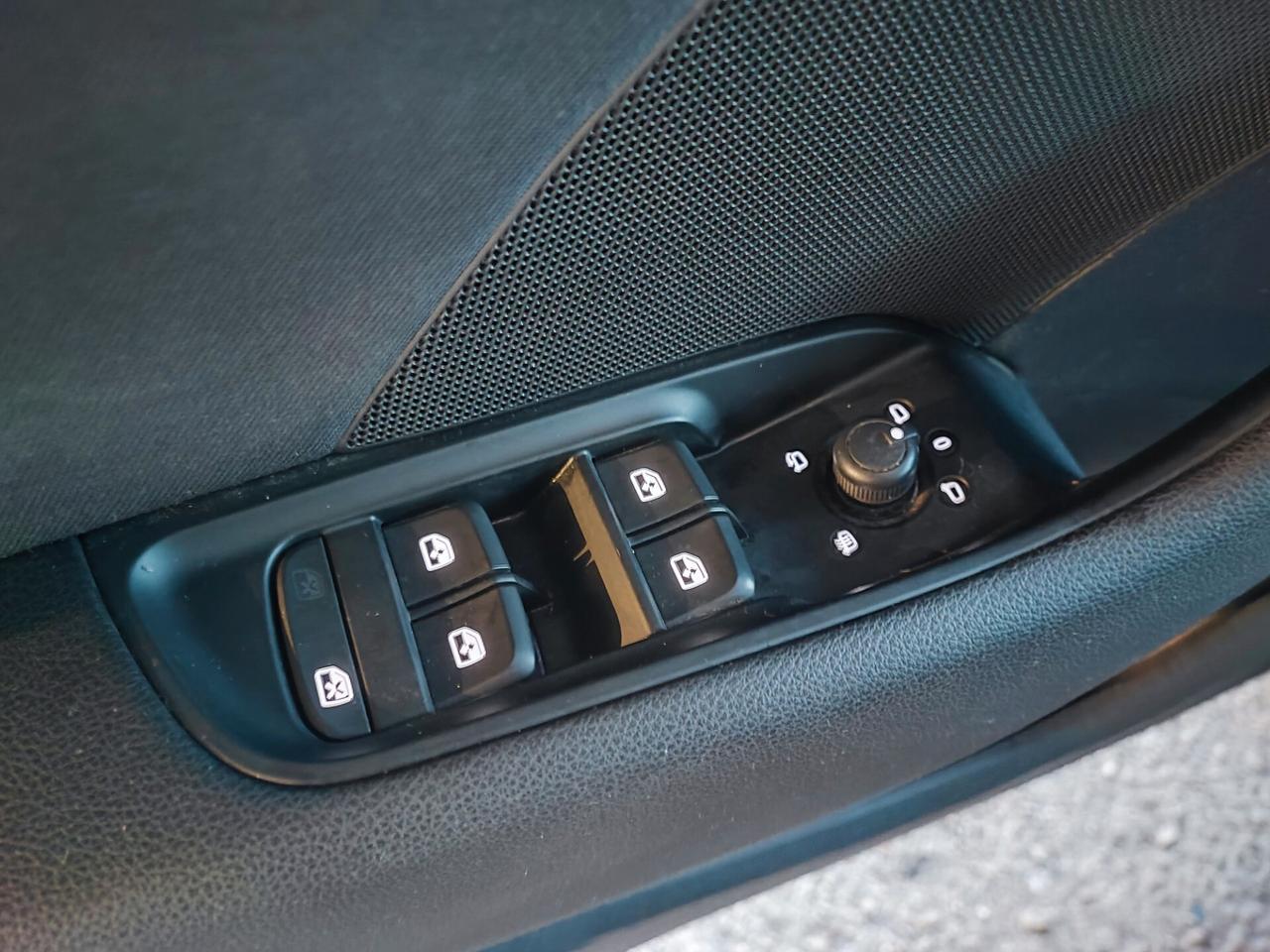 Audi A3 SPB 40 TFSI quattro S tronic SLINE EDITION