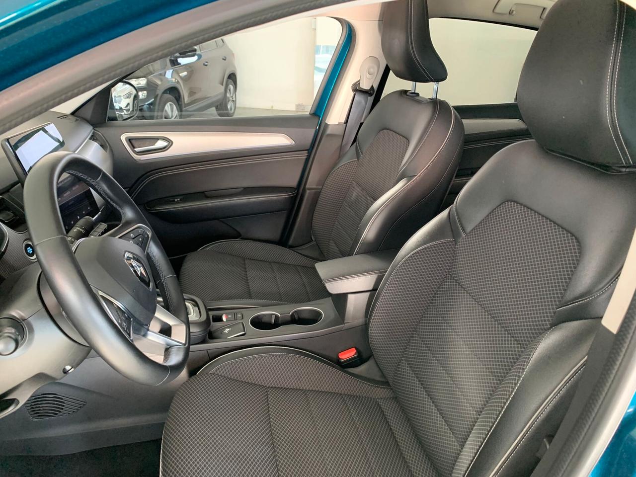 Renault Arkana Hybrid E-Tech 145 CV TECHNO