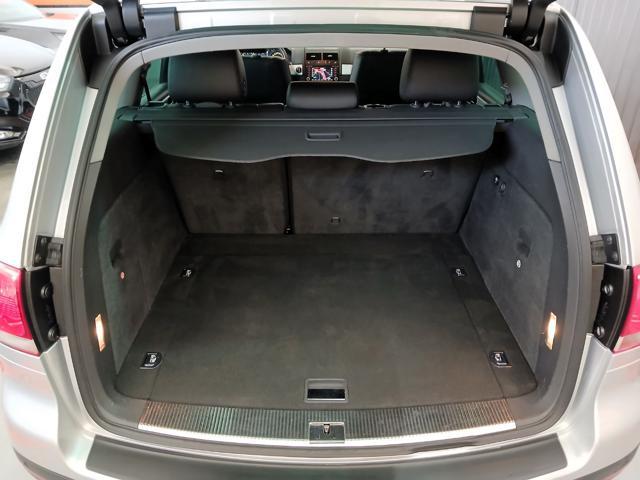 VOLKSWAGEN Touareg 2.5 R5 TDI