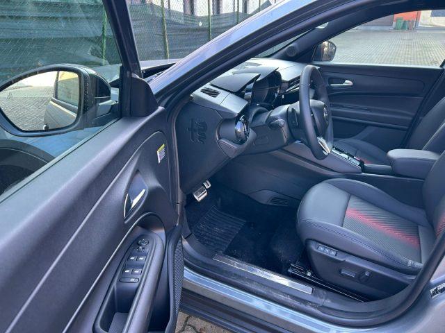 ALFA ROMEO Junior 1.2 145 CV Hybrid eDCT6 Speciale KM 0