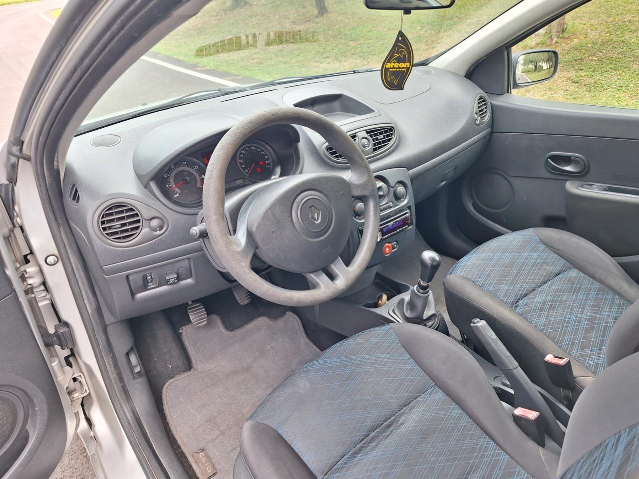 Renault Clio 1.2 B/GPL 75 CAVALLI OK NEOPATENTATI - 2008