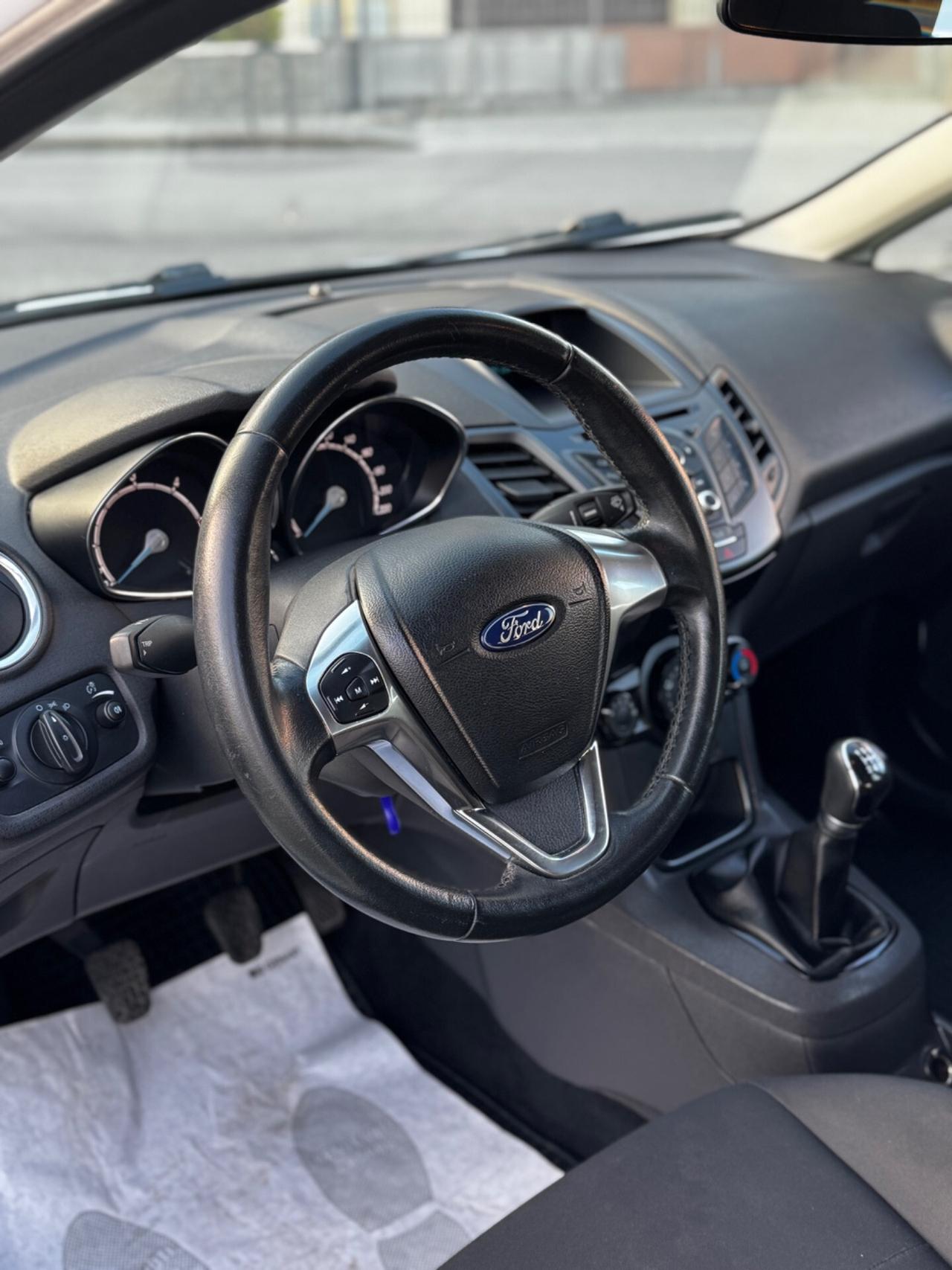 Ford Fiesta 1.5 TDCi 95CV 5 porte Business