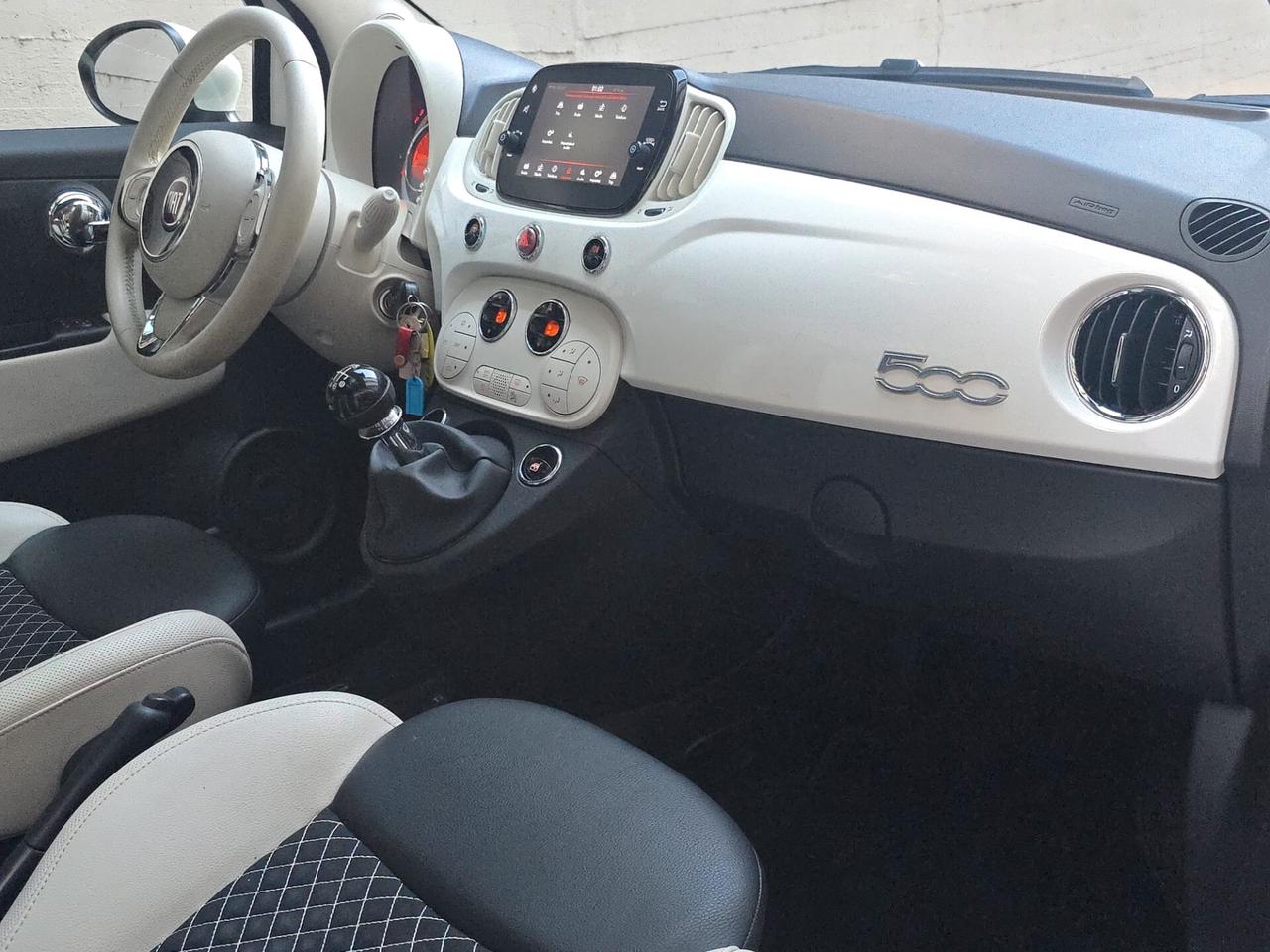 Fiat 500 1.0 Hybrid Dolcevita