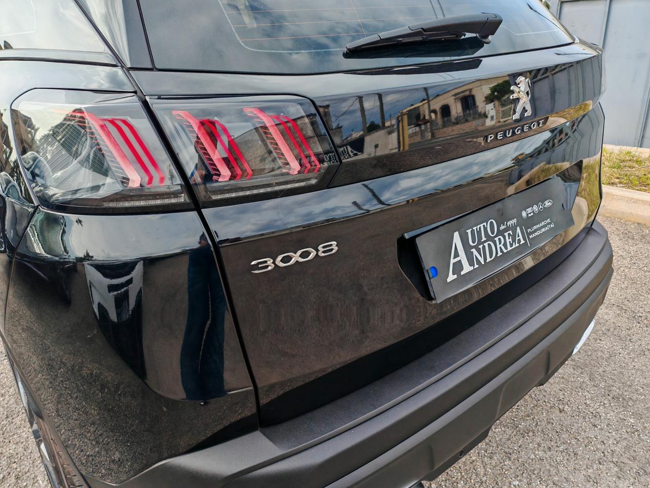 Peugeot 3008 15BlueHDi Allure Navig cam led 2021