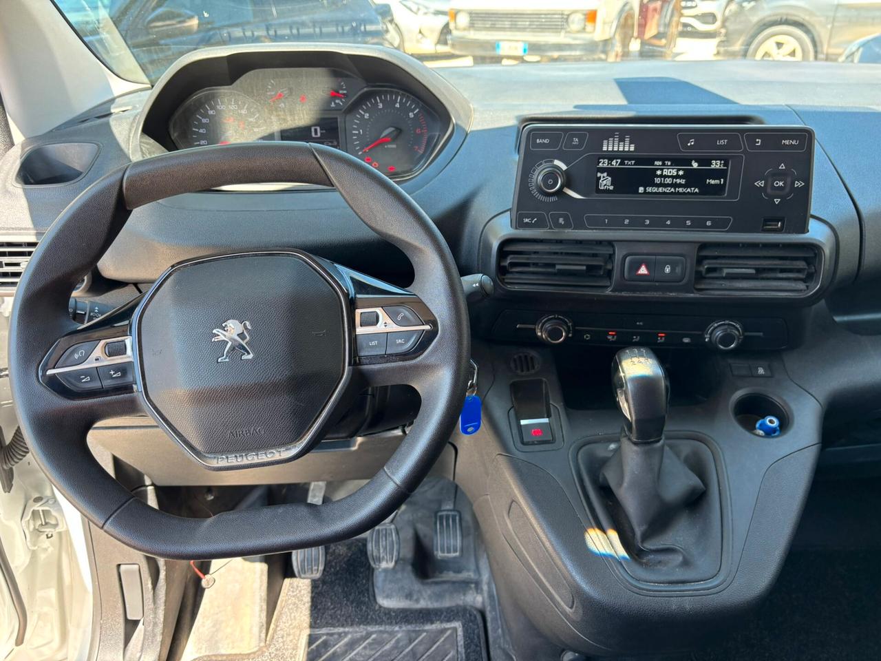 PEUGEOT PARTNER 1.5 BLUE-HDI - 2021 42000 KM!!