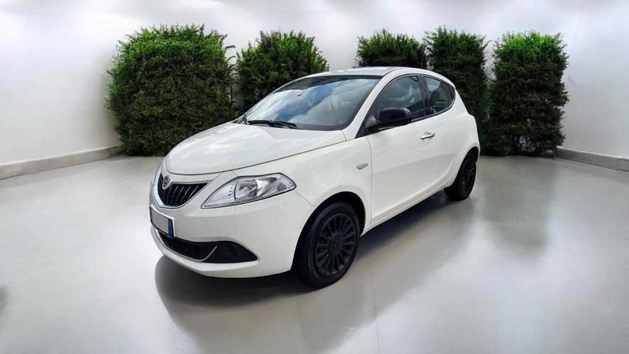 Lancia Ypsilon 1.2 69 CV 5 porte GPL Ecochic Gold