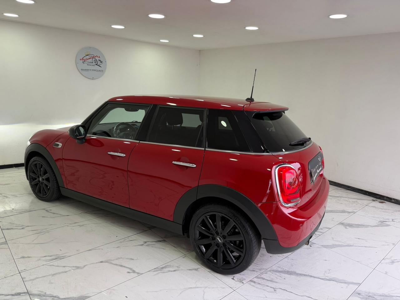 Mini 1.5 One D Business XL-GARANTITA-LED-2016