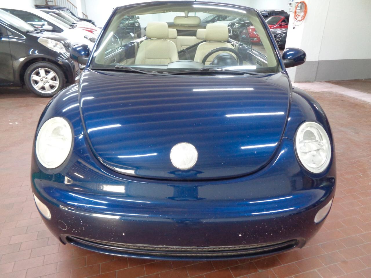 Volkswagen New Beetle 2.0 Cabrio