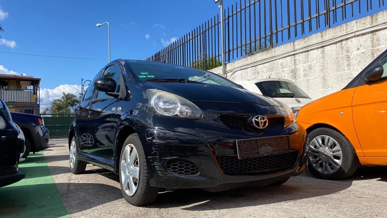 Toyota Aygo 1.0 12V VVT-i 5 porte