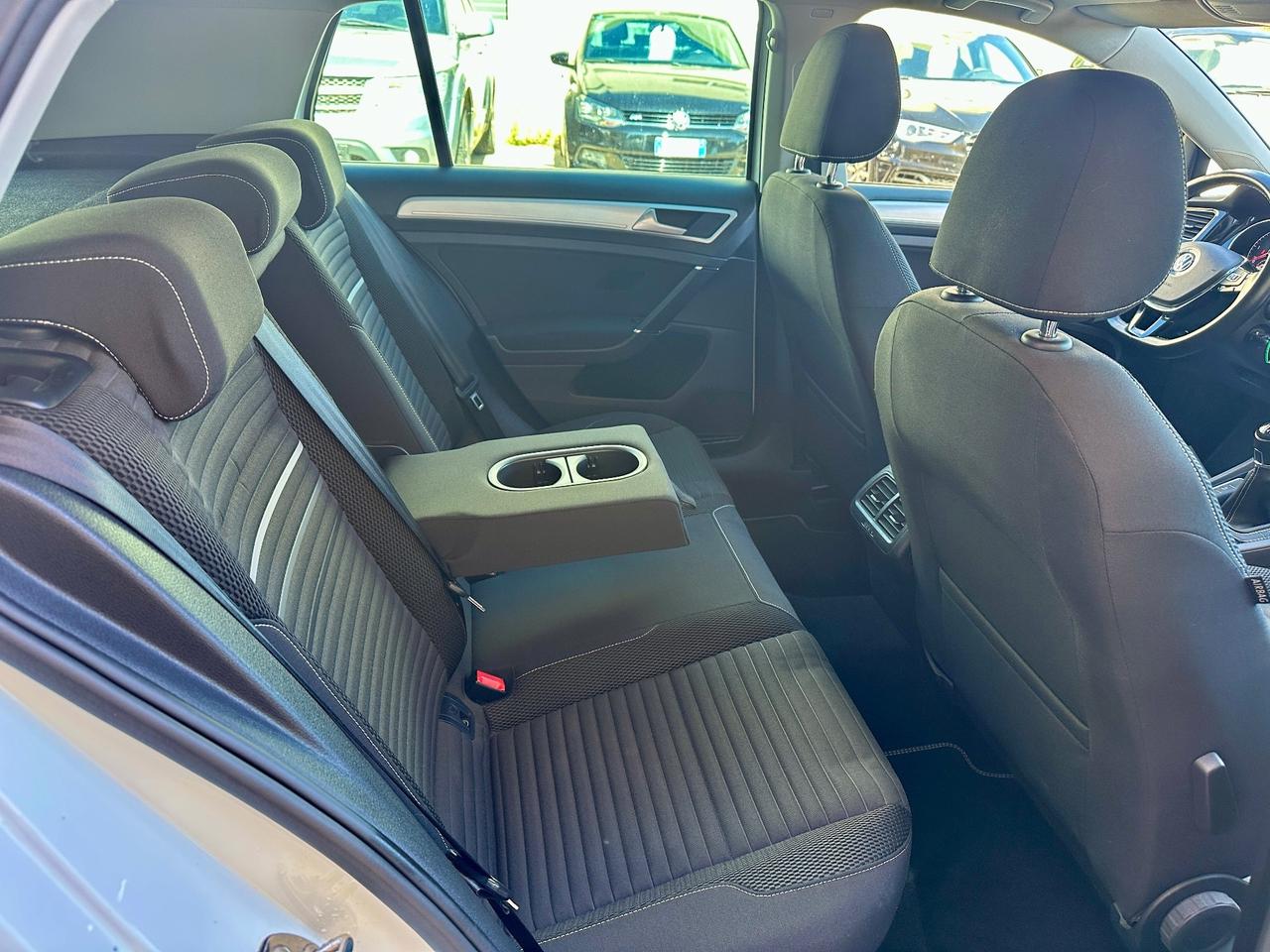 Volkswagen Golf 2.0 TDI 5p. CUP "Limited Edition"