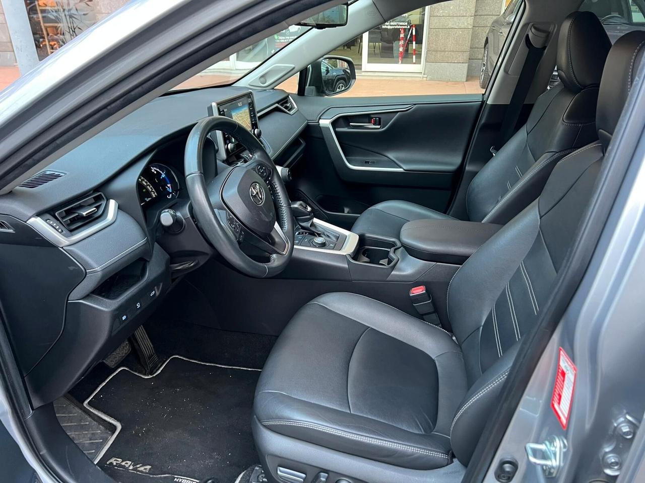 Toyota RAV 4 2.5 HV (222CV) E-CVT AWD-i LOUNGE