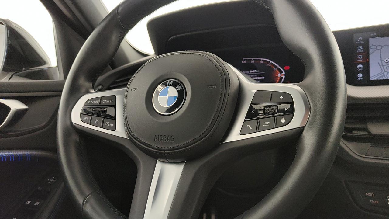 BMW Serie 1 F40 - 116d Msport auto