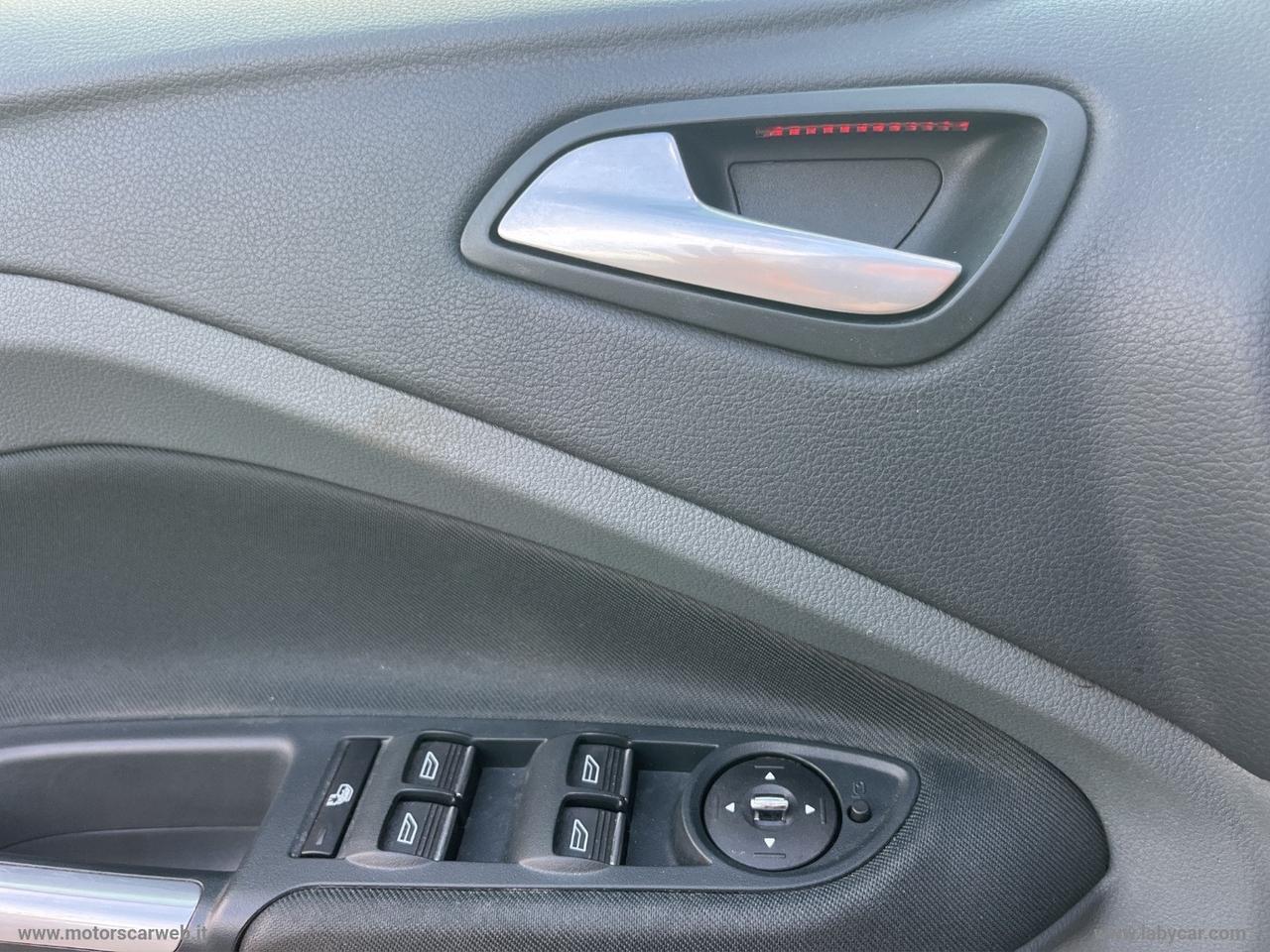 FORD C-Max 1.6 120 CV GPL Titanium