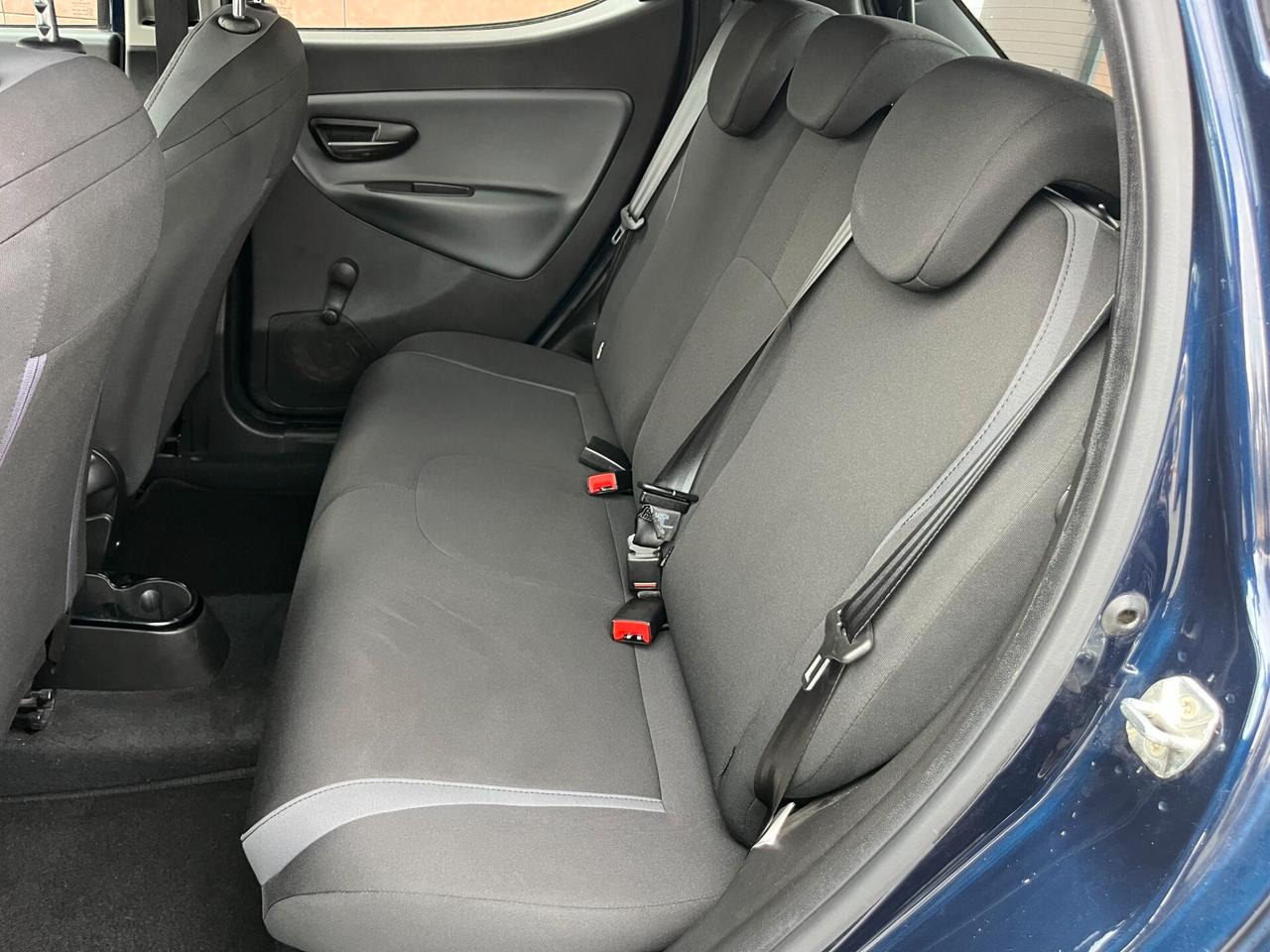 Lancia Ypsilon 1.2 69 cv Silver solo 30.000 km