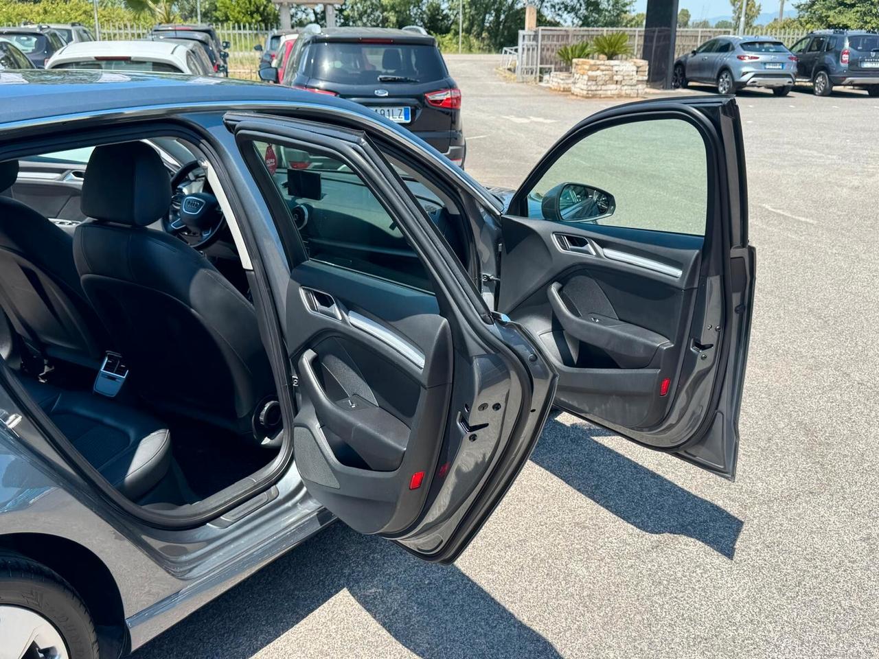 Audi A3 SPORTBACK 1.6 TDI 105CV AMBITION 2013