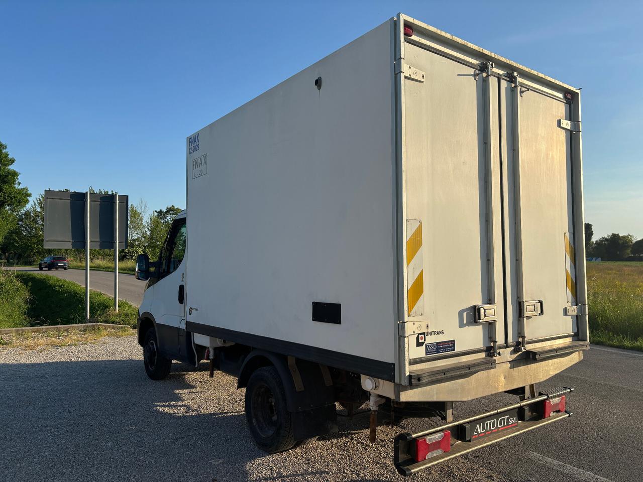 IVECO DAILY FRIGO