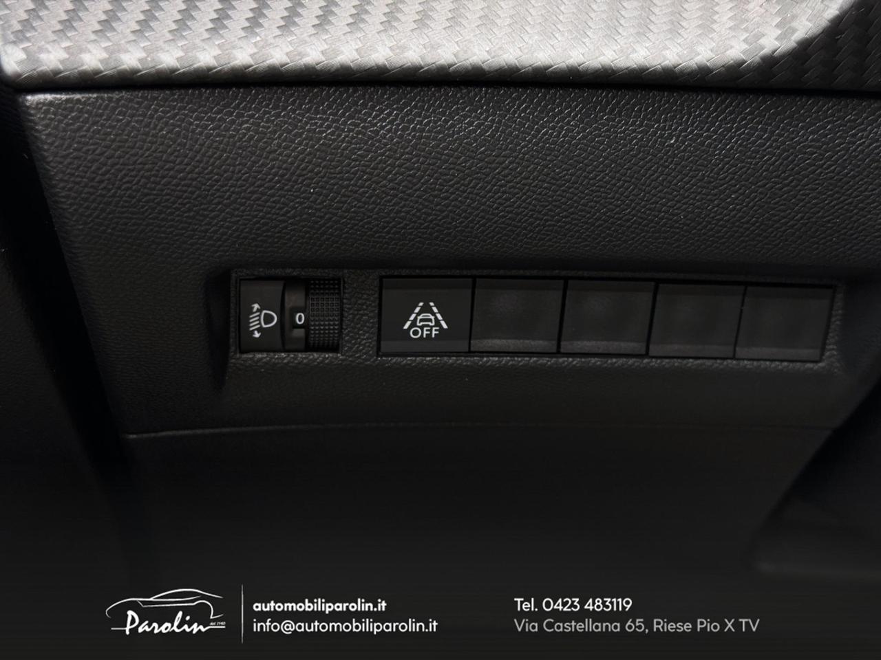 Peugeot 208 5 Porte 208 1.2 puretech Allure s&s 75cv Prezzo REALE