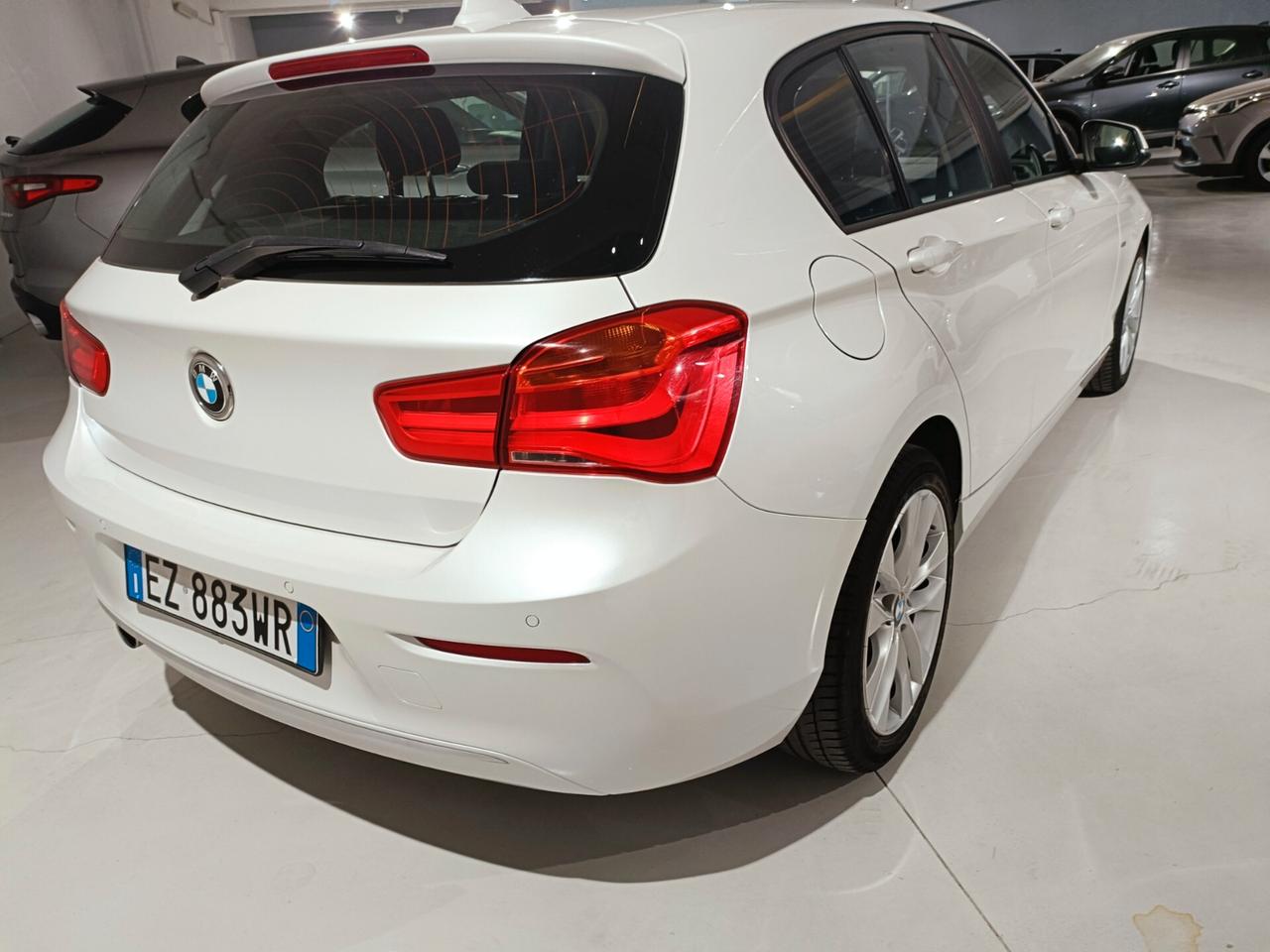 Bmw 118 118d 5p. Urban