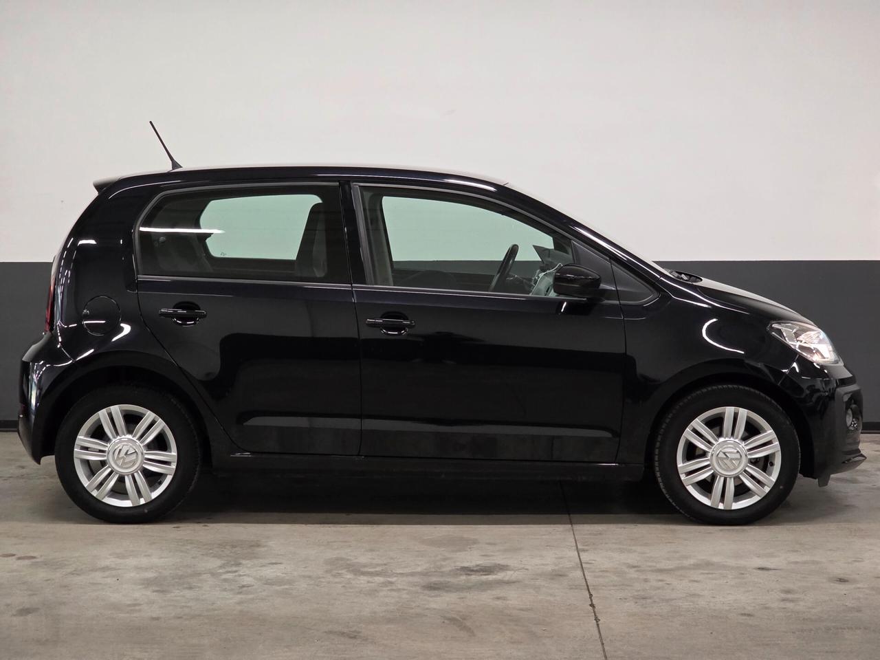 Volkswagen up! 1.0 75 CV NEOPATENTATI