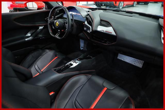 FERRARI SF90 STRADALE - LIFT - VOLANTE IN CARBONIO - IVA ESP