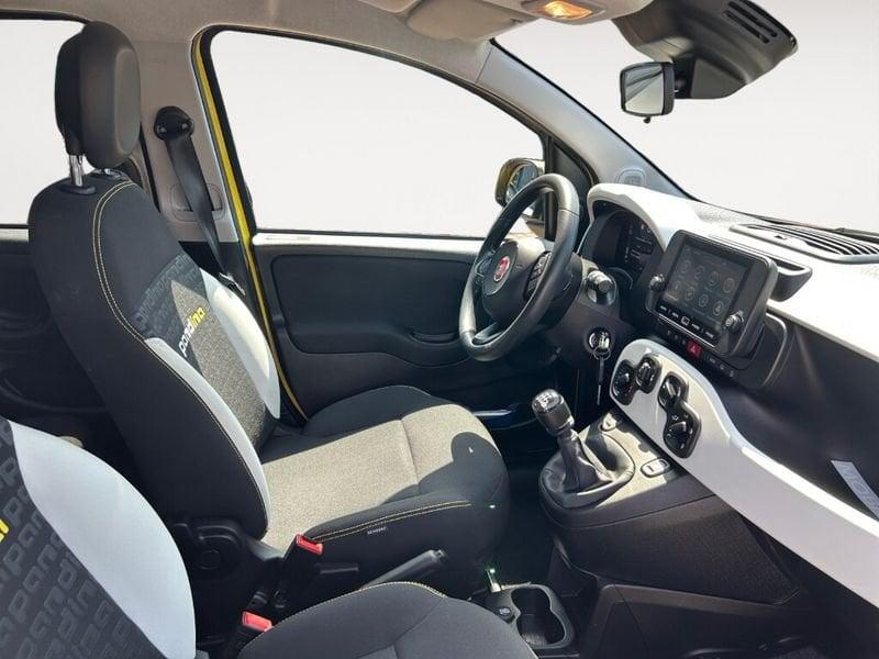 FIAT Pandina 1.0 FireFly 65 CV Hybrid Cross