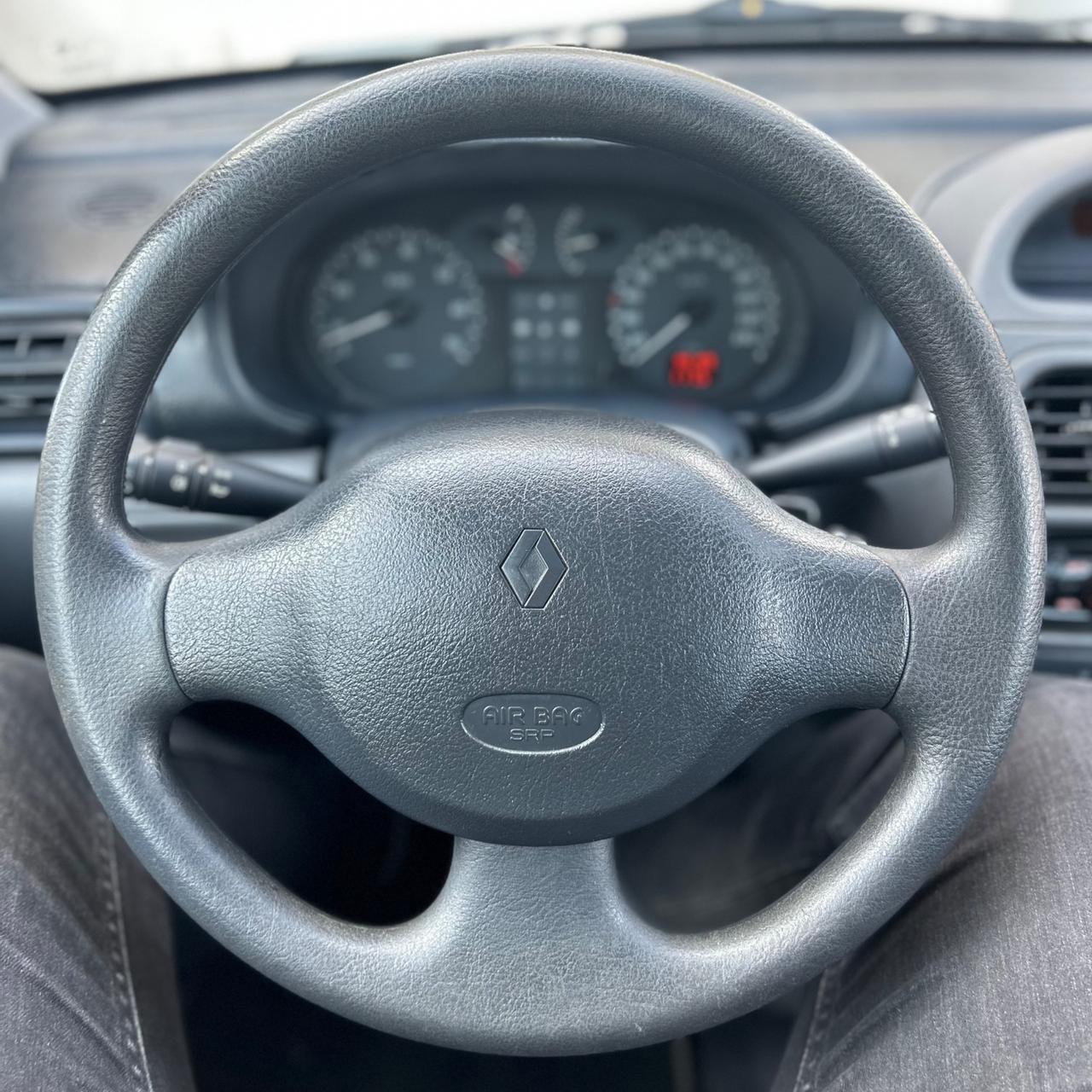 Renault Clio 1.2 3 porte RT Neopatentati 95.000km