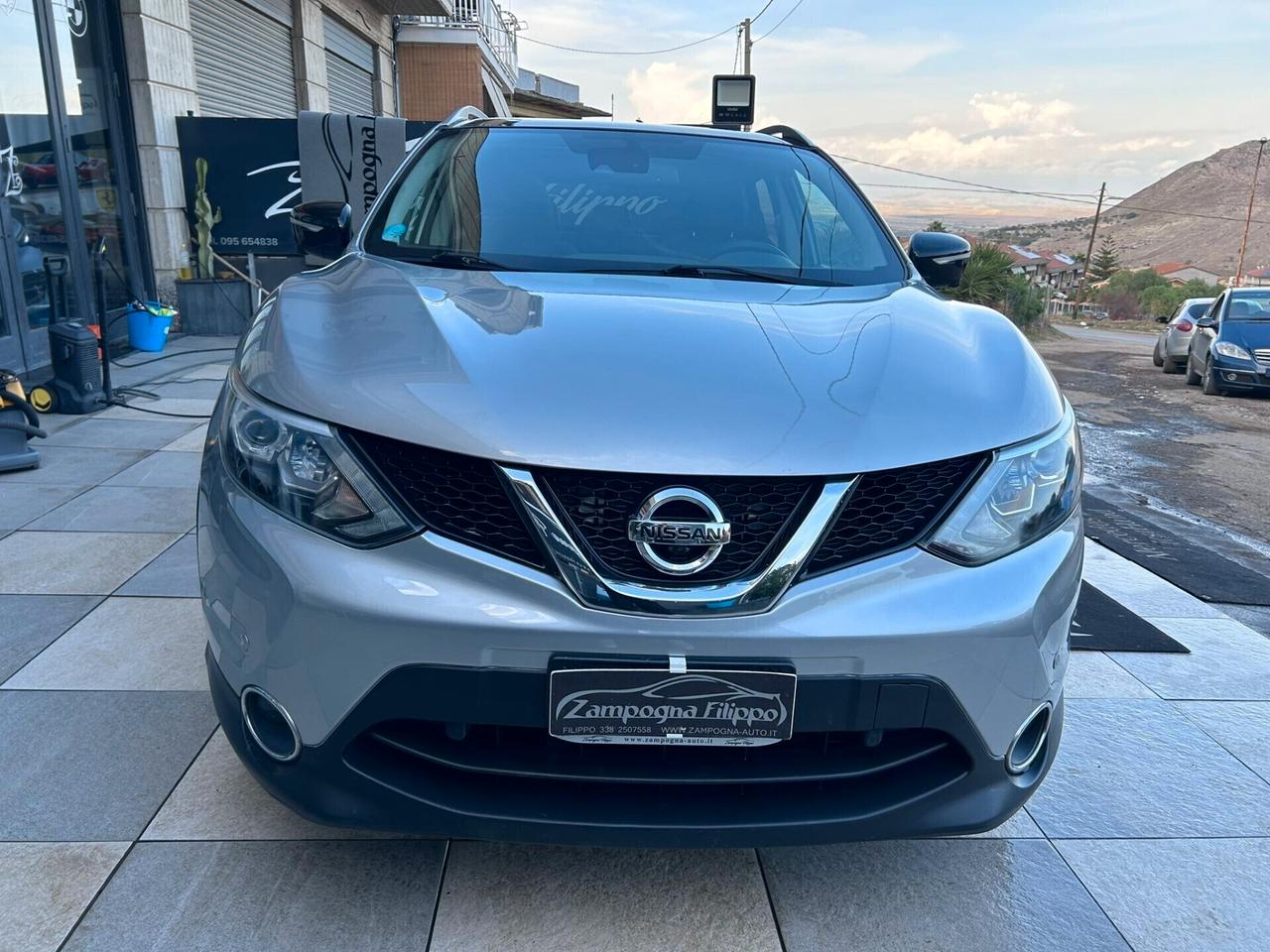 Nissan Qashqai 1.5 dCi 360 TEKNA TETTO - 2015