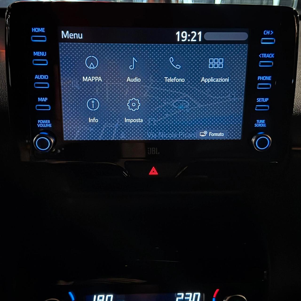 Toyota Yaris Cross 1.5 Hybrid E-CVT AWD Premiere
