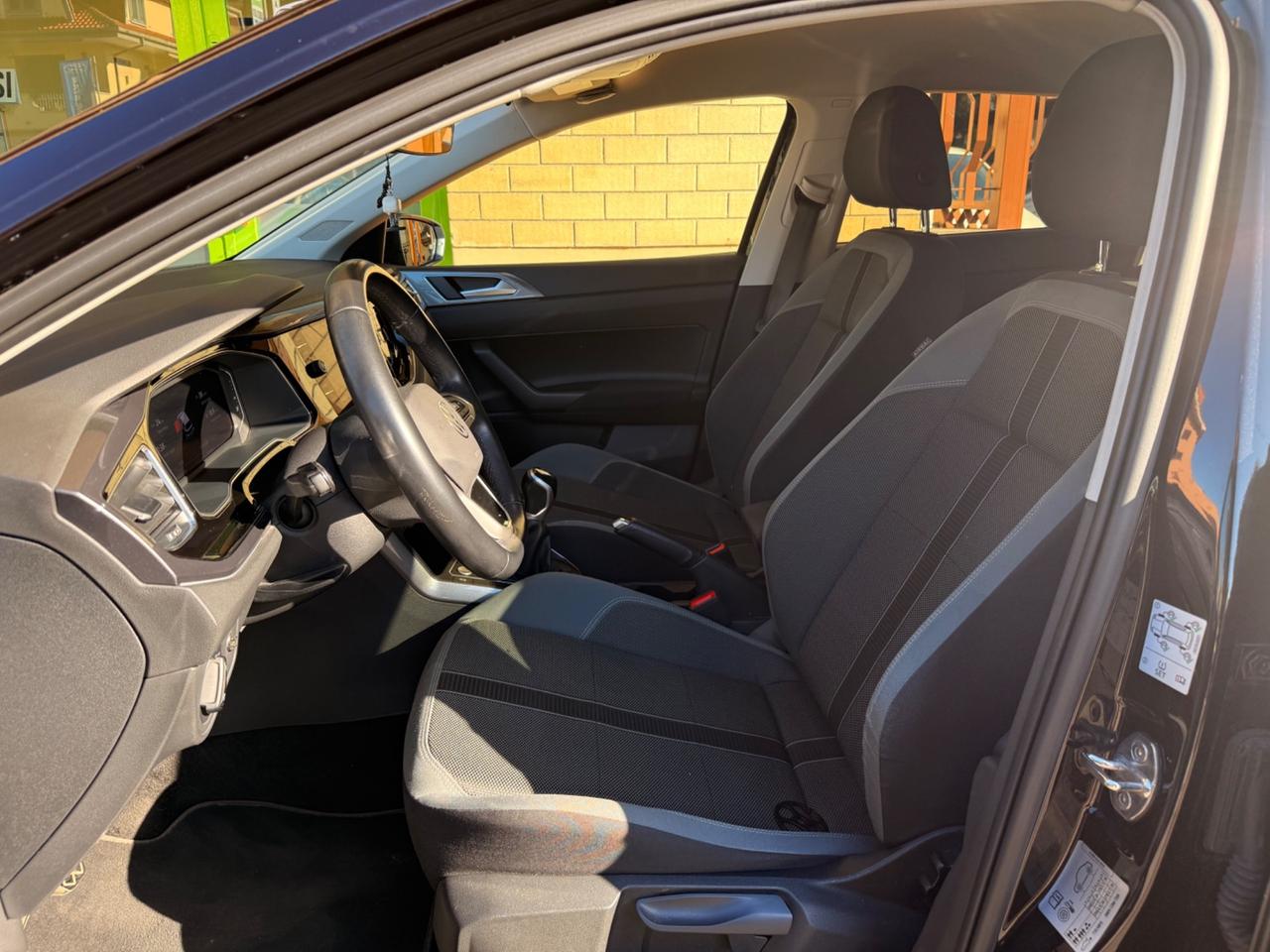 Volkswagen Polo 1.0 TSI Style